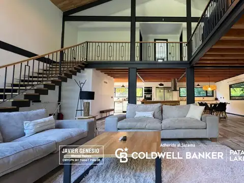 VENTA Casa de 150m2 estilo nórdica amoblada y equipada, Villa La Angostura.