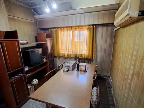 Depto Tipo Casa en Venta en Avellaneda, USD 96.000