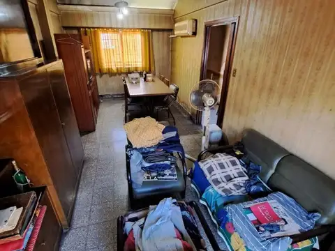 PH 3 AMB. AL FRENTE ENTRADA INDEPENDIENTE A MTS DE AV. MITRE