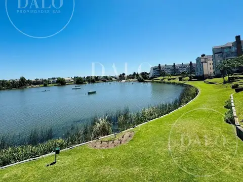 Departamento 4 ambientes con 3 baños