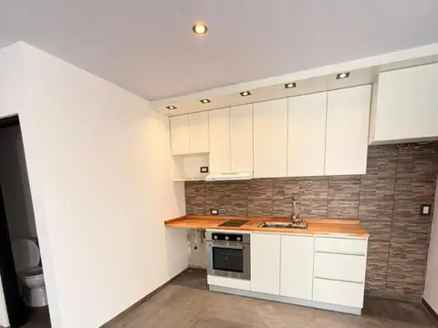 Depto Tipo Casa en Venta de 2 ambientes