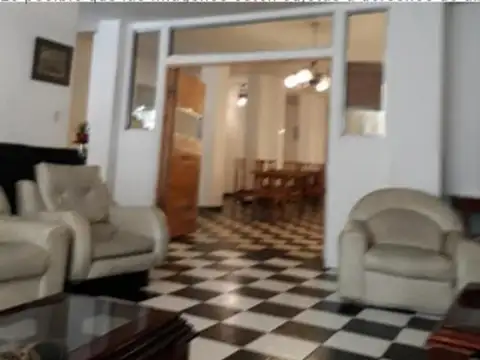 Hotel en Venta 60 años
