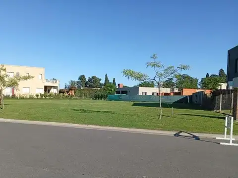 Terreno en Venta en Pilar del Este - Santa Emilia, Countries y Barrios Cerrados en Pilar