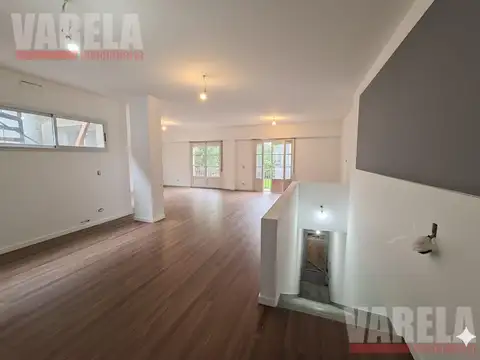Depto Tipo Casa en Venta de 3 dormitorios