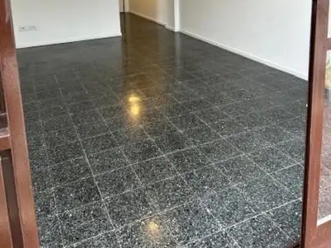 Departamento en Venta en Monte Castro, USD 130.000