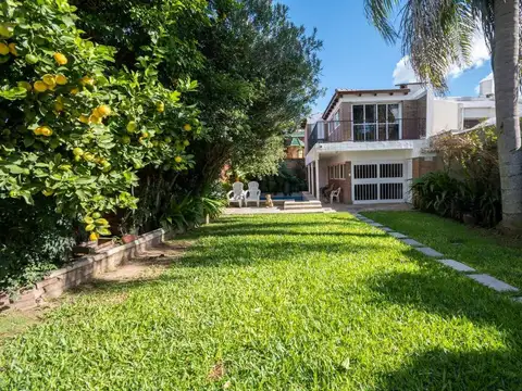 Hermosa casa en la costanera santafesina 