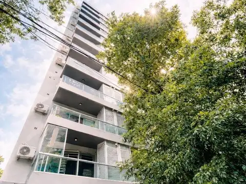 Avenida Mendoza e/ Avenida Triunvirato y Ávalos