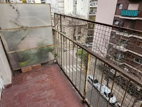 Venta 2 Ambientes frente balcón Caballito