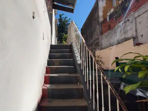 Depto Tipo Casa en Venta de 2 ambientes
