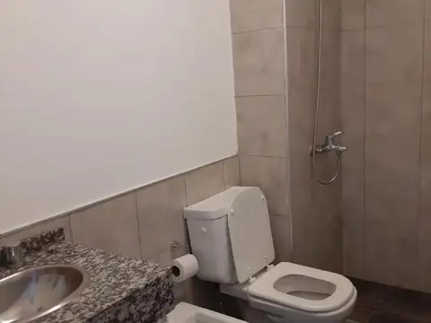 Departamento de 1 dormitorio en VENTA  B° Güemes