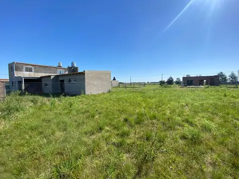 EN VENTA TERRENO ALTOS DE PIÑERO 300M2