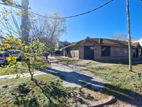 Presidente Sarmiento (esquina Los Studs) 1500