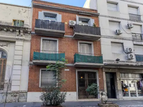 VENTA AMPLIO 2 AMB, a metros UADE, Gran potencial