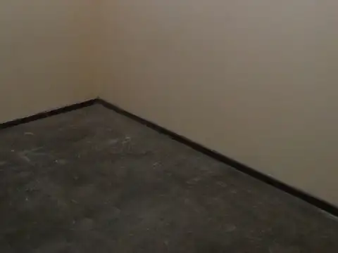 Depto Tipo Casa en Venta en Lanus Este, USD 45.000