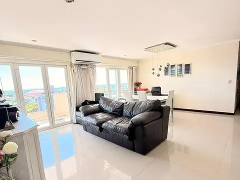 Departamento en venta - 3 Dormitorios 3 Baños - San Martin