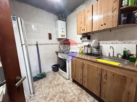 Depto Tipo Casa en Venta 49 años