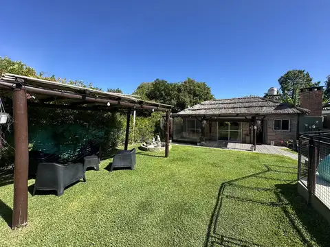 Casa Monoambiente con 2 baños