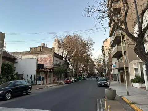 Doctor Juan Felipe Aranguren 1200