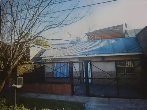 Casa en Venta en Claypole, Partido de Almirante Brown