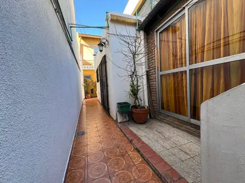 Casa en Venta en Valentin Alsina, USD 139.000