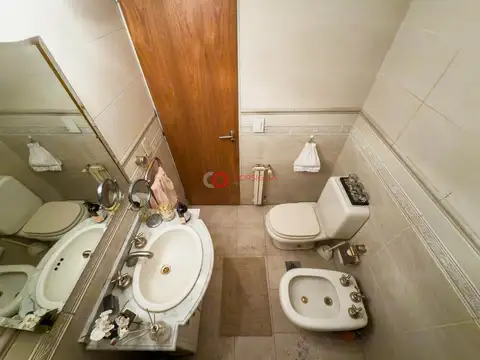 Departamento 4 ambientes con 3 baños