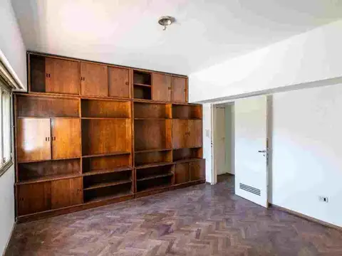 Depto Tipo Casa en Venta 56 años