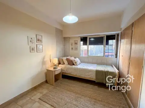 Venta PH dos Ambientes Caballito Frente Patio Baulera Apto Crédito