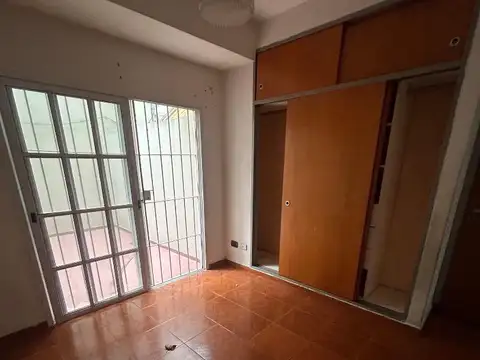 Depto Tipo Casa en Venta 8 años