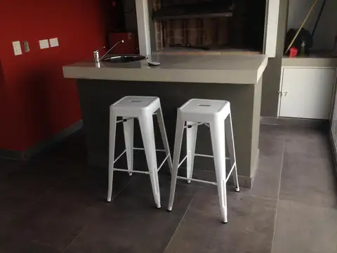 En Alquiler en El Palomar Departamento de 2 Ambientes Muy Amplio con Balcon Corrido F: 8018