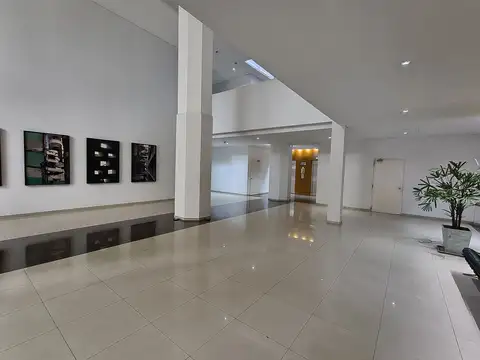 Av. Montes de Oca 200