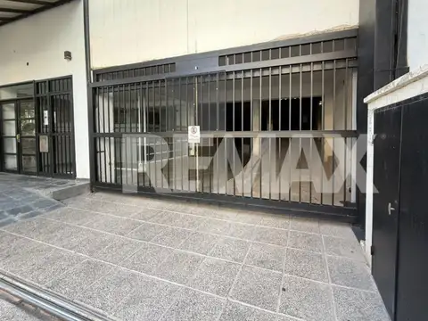 EN VENTA COCHERA ZONA CENTRO NEUQUEN 