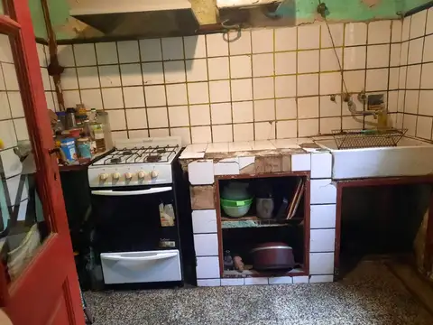 Depto Tipo Casa en Venta 110 años