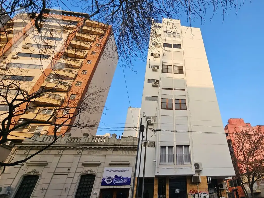 9 Nro. 653 Esq, 45 (7º B)