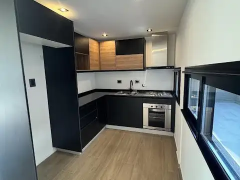Departamento en Alquiler con 1 cocheras