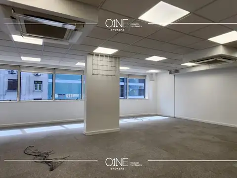 Oficina en Alquiler 24 años