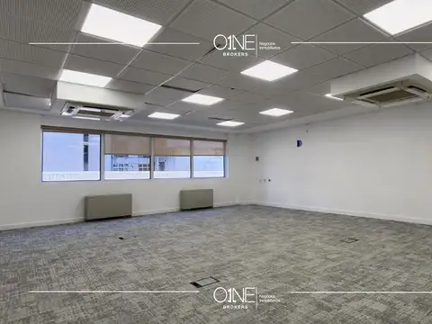 Oficina en Alquiler con 2 cocheras