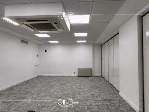 Oficina en Alquiler en Monserrat, USD 5.712