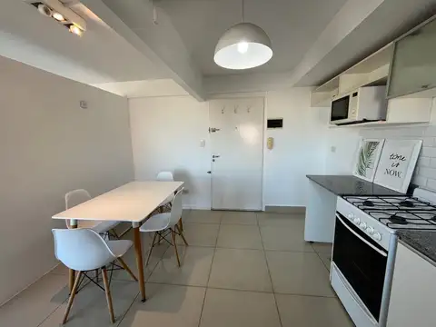 Departamento en Alquiler con 1 cochera