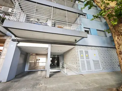 VENTA 2 AMBIENTES CON TERRAZA PROPIA en Villa Crespo