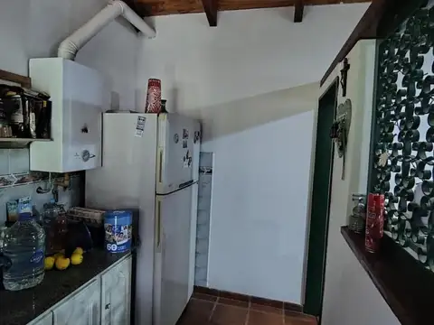 se vende casa - a 2 cuadras del rio