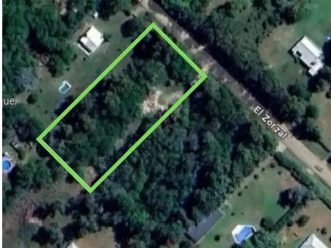 LOTE de 37 x 79 en PARADA DE ROBLES