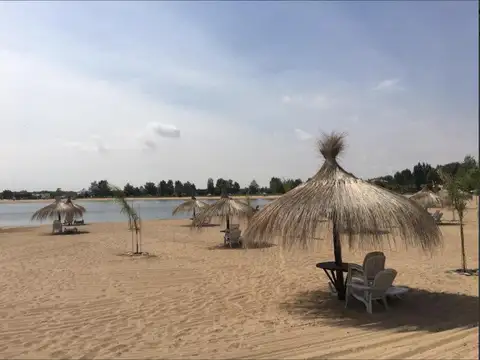 Terreno en Venta 15  mts Frente