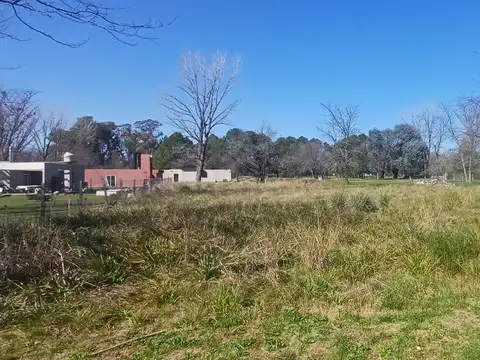 OPORTUNIDAD Terreno en Venta en Barrio Amarylis