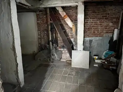 APARTAMENTO A RECICLAR EN CORDON