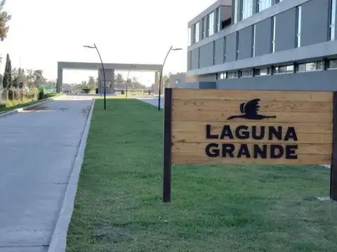 Laguna Grande