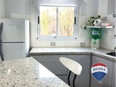 Depto Tipo Casa en Venta en Tolosa, USD 84.000