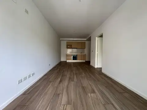 Av. Cramer 3206 1º C (Esquina Tamborini)