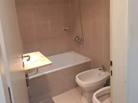 Maure 1700, Piso 1