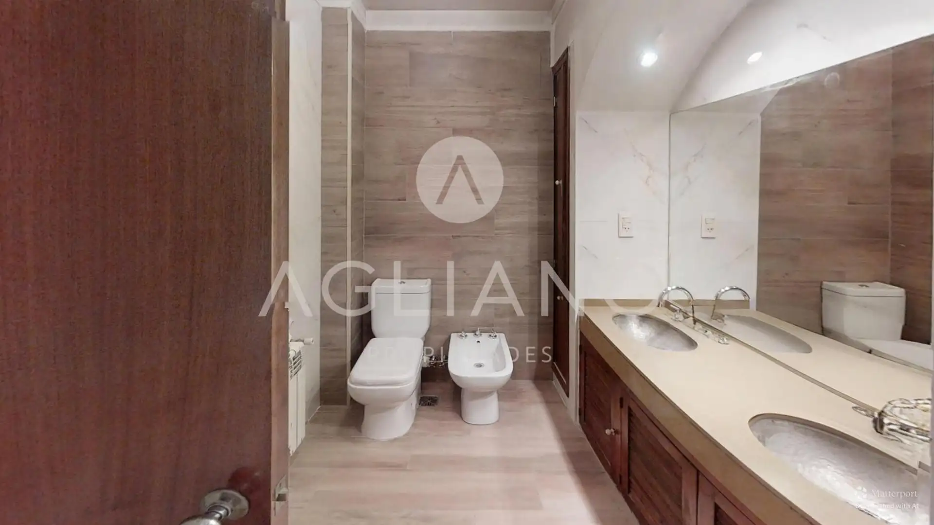 Venta Departamento 5 ambientes 2 cocheras