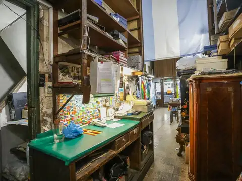 Depto Tipo Casa en Venta 56 años